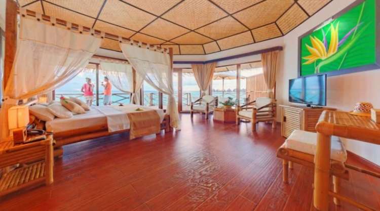 Interno water Bungalow